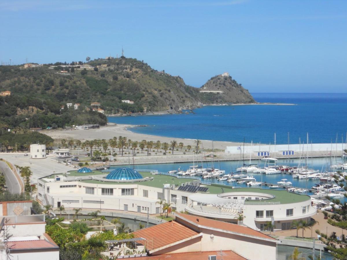 B&B Del Centro Capo dʼOrlando Buitenkant foto